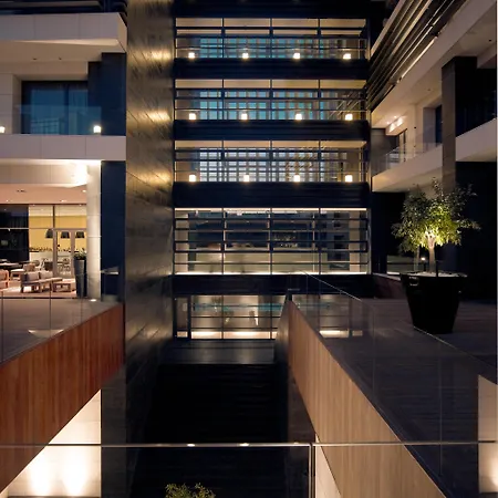 The Met Hotel 5*